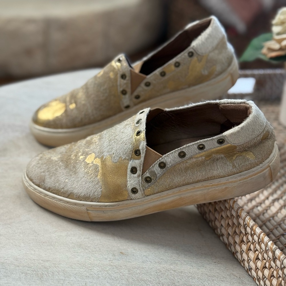 Stylish Woman’s  Slip-On Cowhide Shoes with Gold Accents